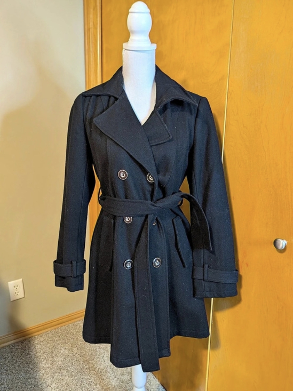 New York & Company Black Trench Coat Size Small